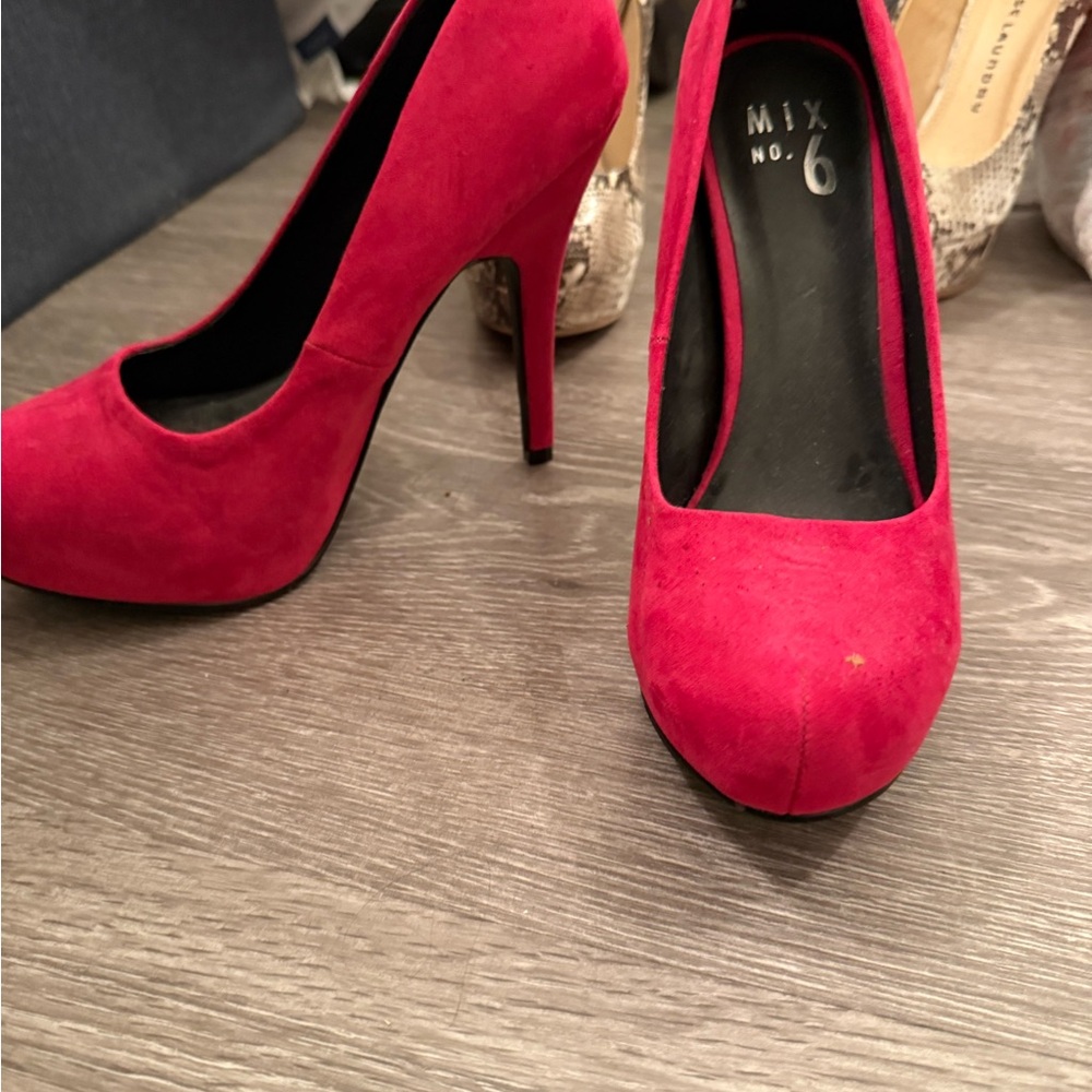 Mix No. 6 Bold Scarlet Heels